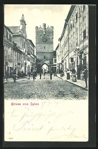 AK Iglau, Stadttor mit Uhr
