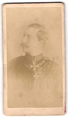 Fotografie Portrait Kaiser Wilhelm II. in Paradeuniform mit Orden