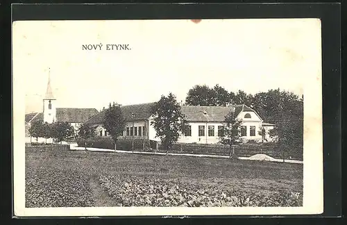 AK Nový Etink, Gebäude am Ortrand, Kostel