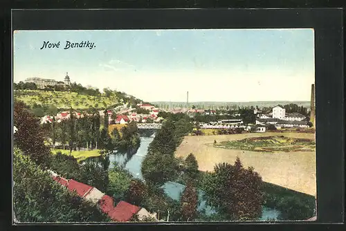 AK Nové Benátky, Blick über den Fluss auf die Ortschaft, Celkovy pohled