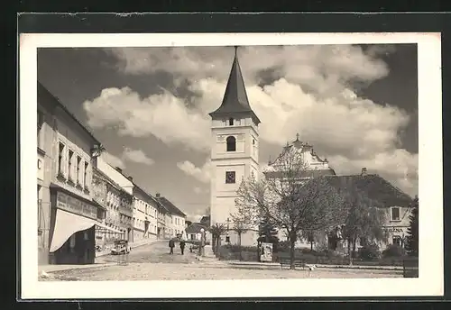 AK Tschernowitz, Strassenpartie mit Kirche