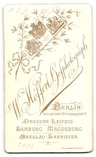 Fotografie W. Höffert, Berlin, Unter den Linden 24, Portrait Einjährig Freiwilliger in Uniform