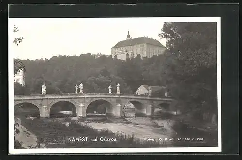 AK Námest nad Oslavou, Brücke und Schloss