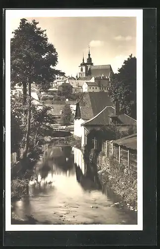 AK Jihlava, Blick vom Fluss zur Kirche