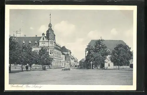 AK Groitzsch Bz. Leipzig, Brunnen auf einer Freifläche