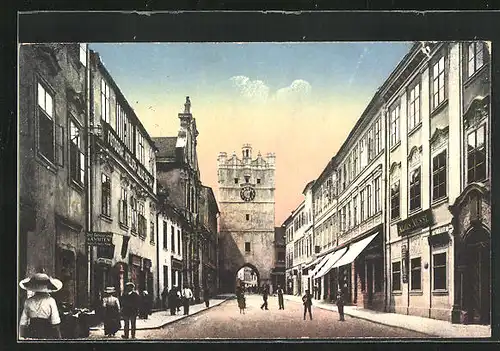 AK Iglau, Frauengasse mit Frauentor