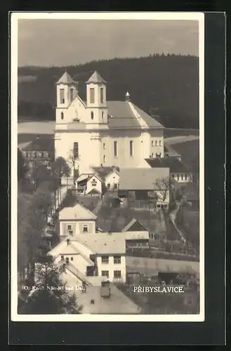 AK Pribyslavice, Teilansicht mit Kirche, Kostel