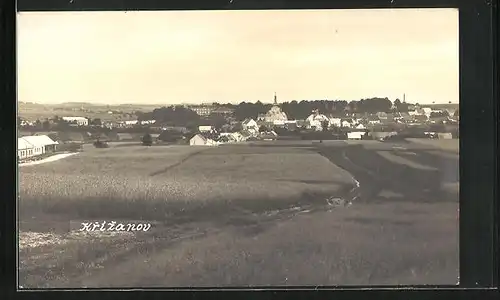 AK Krizanov, Aussicht von den Feldern auf den Ort