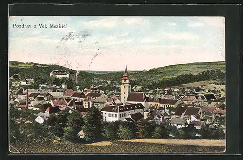AK Velke Mezirici, Blick über die Dächer des Ortes
