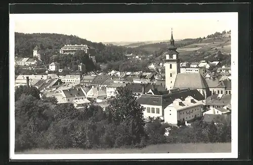 AK Velke Mezirici, Kirche mit Blick zum Schloss