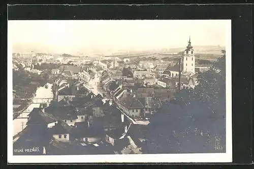 AK Velke Mezirici, Blick auf Ort mit Kirche