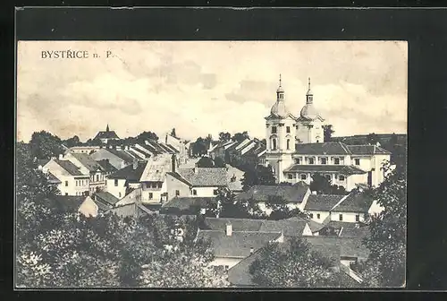 AK Bystrice nad Pernst., Blick über Dächer hinweg zur Kirche
