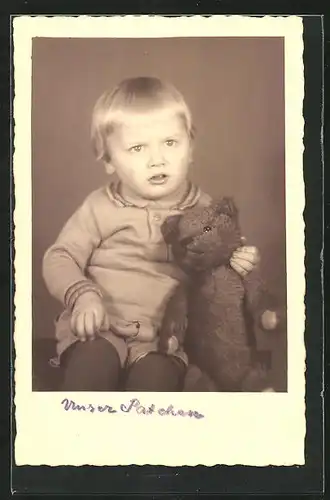 Foto-AK Patchen mit Teddy