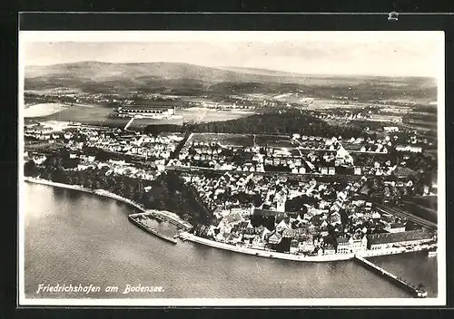 AK Friedrichshafen am Bodensee, Fliegeraufnahme der Stadt