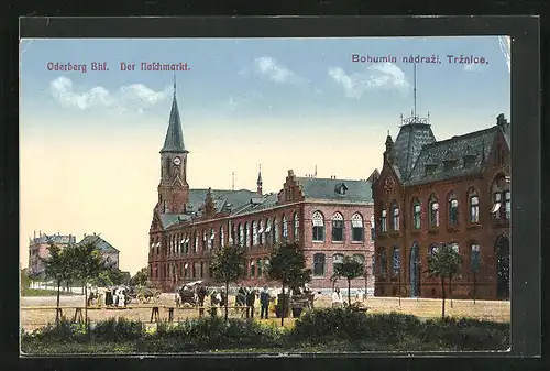 AK Oderberg, O.-S., der Naschmarkt, Pferdekutschen vor dem Bahnhof