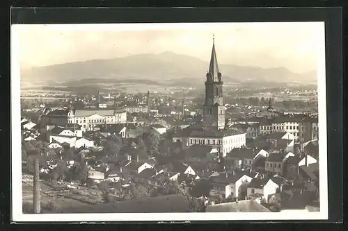 AK Friedek, Stadtansicht mit der Kirche im Zentrum