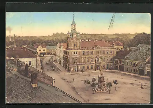 AK Chotzen / Chocen, Stadtplatz mit Rathaus und Mariensäule