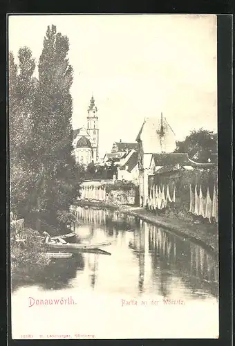 AK Donauwörth in Schwaben, Uferpartie des Flusses Wörnitz mit Blick zur Kirche