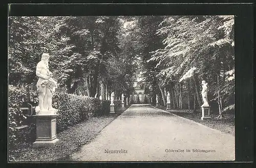 AK Neustrelitz, Götterallee im Schlossgarten