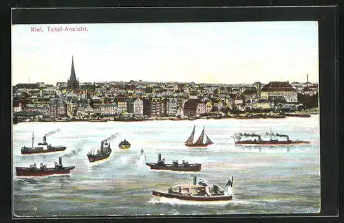 AK Kiel, Totalansicht der Stadt, Dampfer in der Bucht der Ostsee