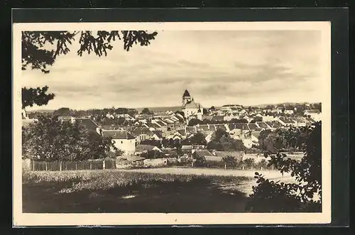 AK Dacice, Stadttotale mit dem Schloss im Hintergrund