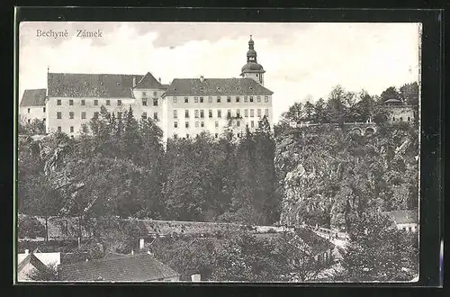 AK Bechyne, Blick auf das Schloss auf dem Berg