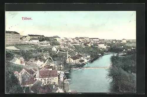 AK Tabor, Blick über den Fluss und die Stadt hinauf zum Schloss