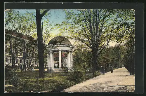 AK Pisek, Palackeho Sady, am Pavillon im Park