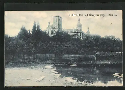 AK Cernymi Lesy, Kostelec, Zamek, Kostel