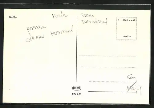 AK Kolin, moderne Kirche mit Denkmal davor