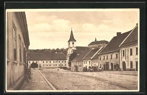 AK Namest n. Osl., Ortspartie mit Kirche