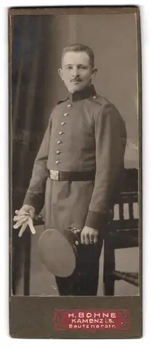 Fotografie H. Bohne, Kamenz i. S., Bautznerstrasse, Soldat mit freundlichen Lächeln, IR 178