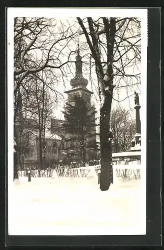 AK Nové Metso na Morave, Ortspartie mit Kirche im Winter