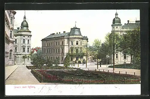 AK Iglau, Strassenpartie mit Grünflächen