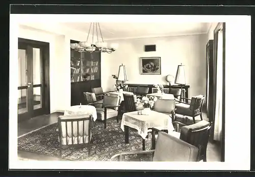 AK Tabarz /Thür. Wald, FDGB-Erholungsheim Theo Neubauer, Lesezimmer