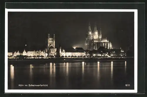AK Köln, Flusspartie im Scheinwerferlicht