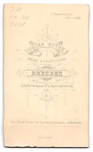 Fotografie Oskar Rothe, Dresden, Schäferstr. 37, Uffz. Jäger mit Tschako Sachsen im Regiment 13