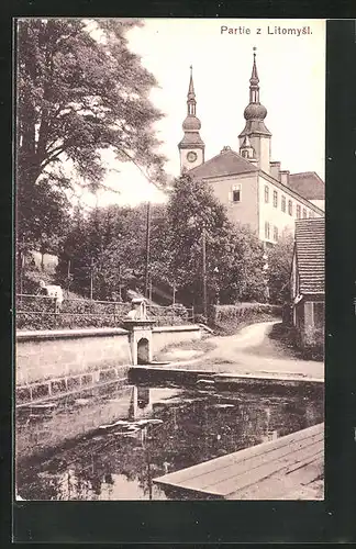 AK Leitomischl / Litomysl, Ortspartie mit Wasser