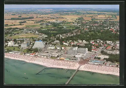 AK Grömitz, Fliegeraufnahme vom Strand und Umgebung