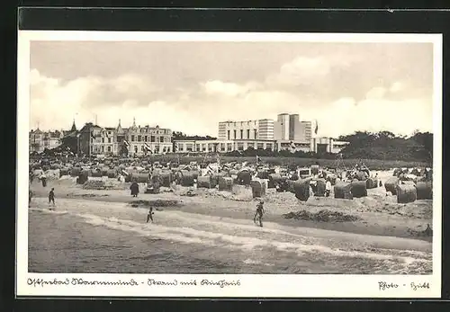 AK Warnemünde, Strand mit Kurhaus