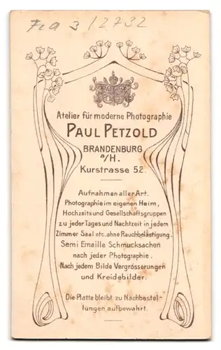 Fotografie Paul Petzold, Brandenburg / Havel, Kurstrasse 52, Artillerist in Uniform Feld.-Art.-Rgt. 3