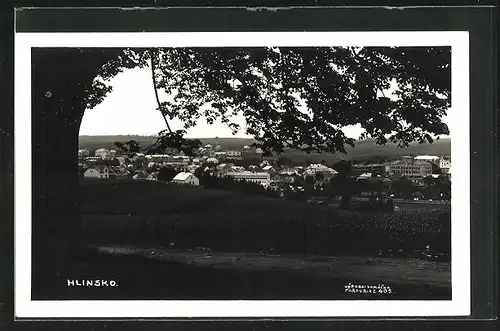 AK Hlinsko, Blick von einem Baum auf den Ort