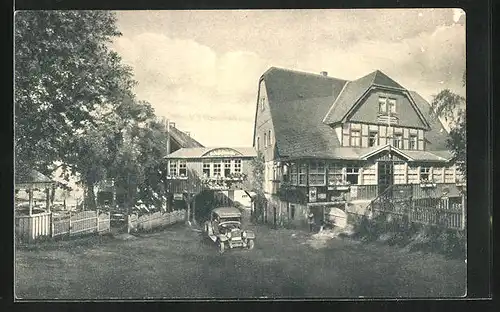 AK Linda bei Freiberg, Gasthaus Schrödermühle mit Auto