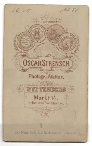 Fotografie Oscar Strensch, Wittenberg, Markt 14, Junger Soldat mit Bajonett und Portepee, Inf. Rgt. 20