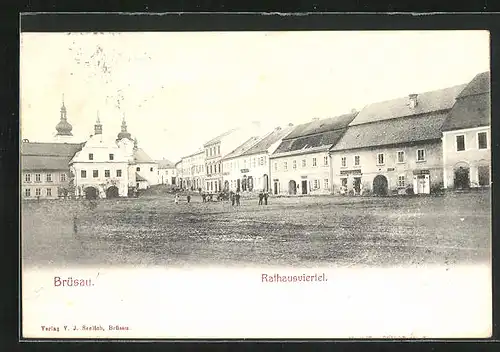 AK Brüsau, Rathausviertel mit Türmen