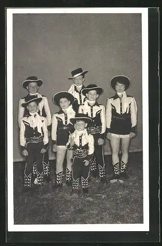 AK Souvenir du Cirque des Juniors, Wild-West