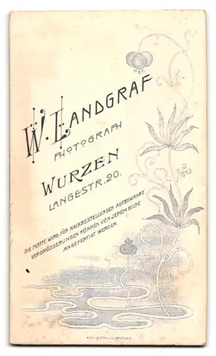 Fotografie W. Landgraf, Wurzen, Langestr. 20, Portrait junge Frau mit Haardutt im Halbprofil