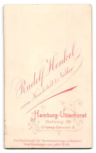 Fotografie Rudolf Henkel, Hamburg-Uhlenhorst, Hofweg 50, Portrait junges bürgerliches Paar in eleganter Kleidung
