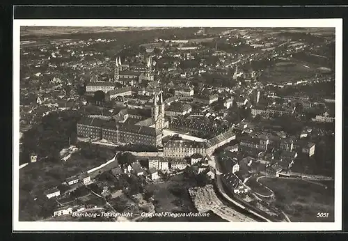 AK Bamberg, Totalansicht mit Kirche, Fliegeraufnahme