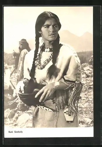 AK Schauspielerin Kati Szekely als Indianerin